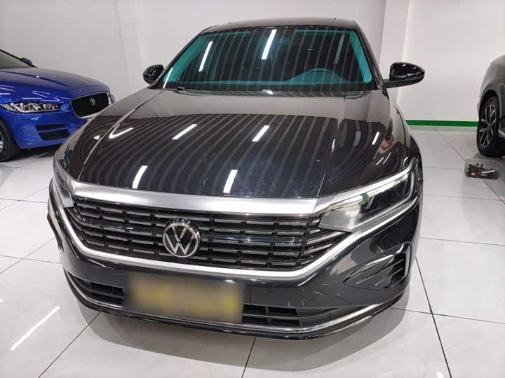 Фото 3 - Volkswagen Passat