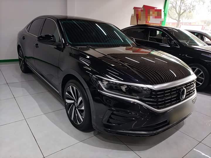 Фото 4 - Volkswagen Passat