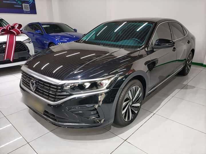 Фото 5 - Volkswagen Passat