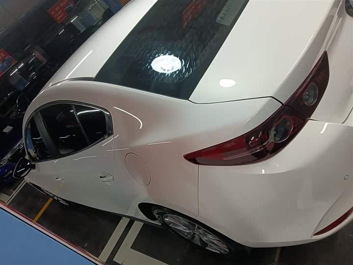 Фото 5 - Mazda 3 (Axela)