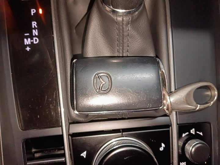 Фото 9 - Mazda 3 (Axela)