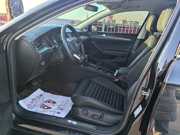 Фото 7 - Volkswagen Magotan