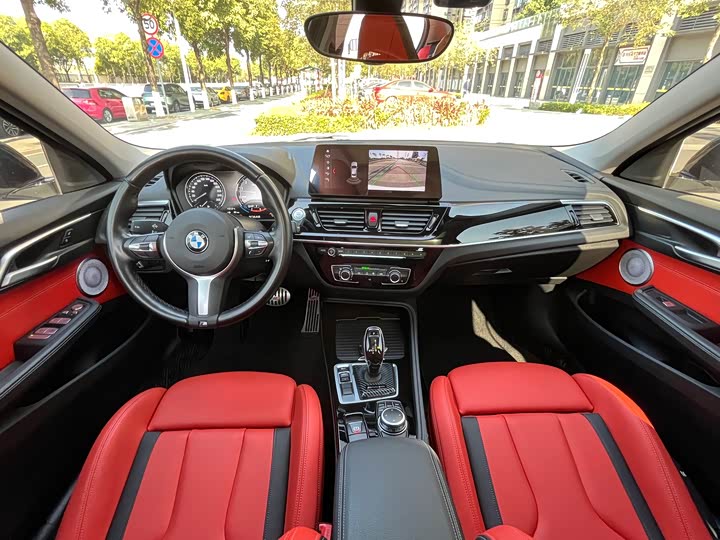 Фото 9 - BMW 1 Series