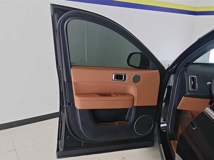 Фото 7 - LiXiang L6