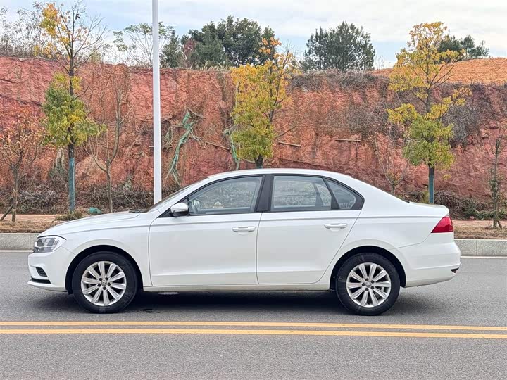 Фото 4 - Volkswagen Bora