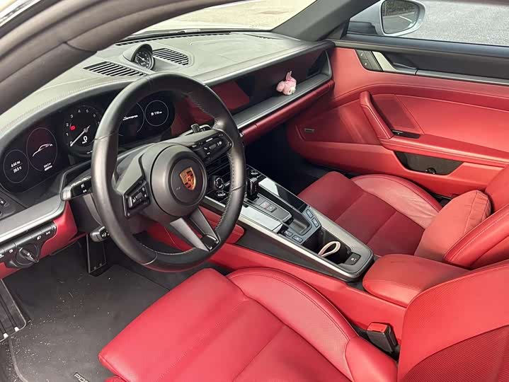 Фото 4 - Porsche 911