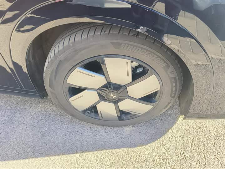 Фото 6 - XPeng X9