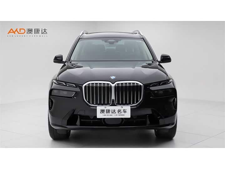 Фото 2 - BMW X7