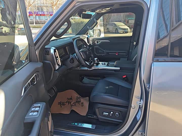 Фото 9 - Jetour T2