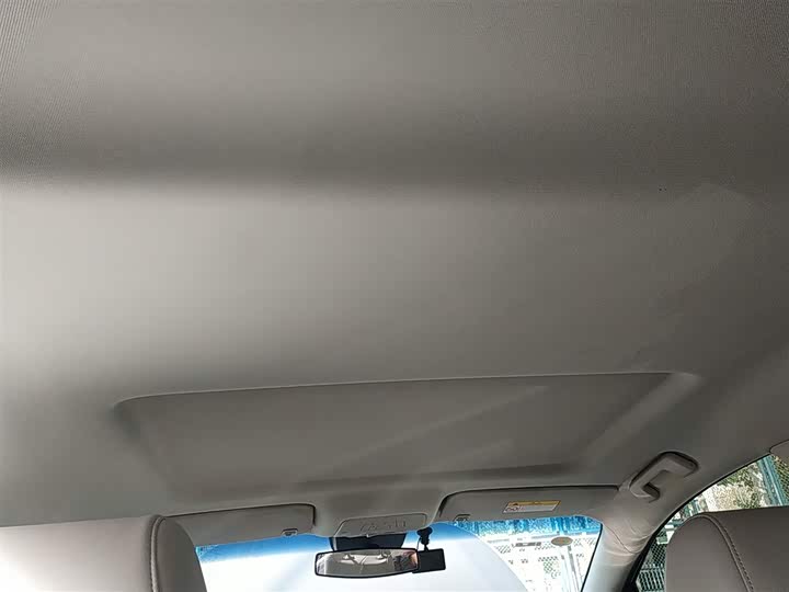 Фото 8 - Buick GL8 ES