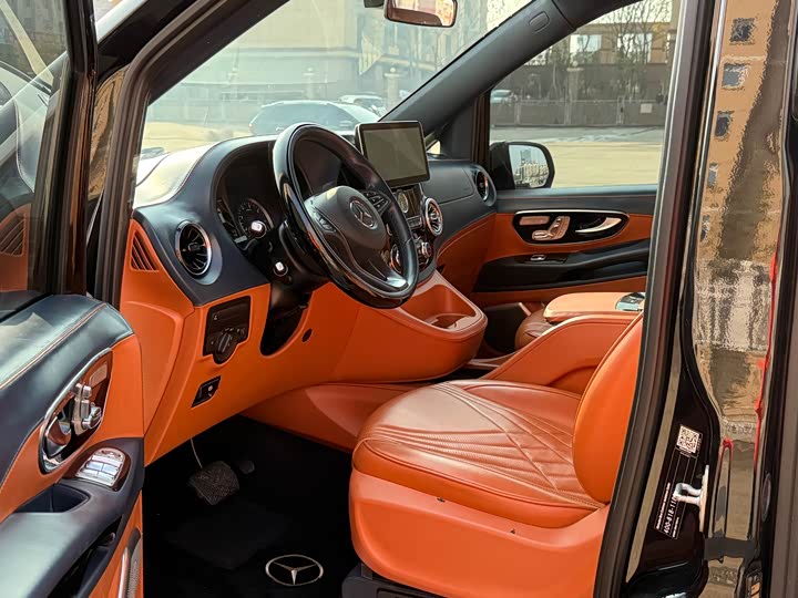 Фото 6 - Mercedes-Benz Vito