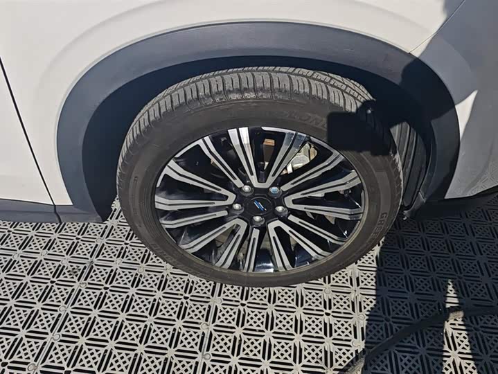 Фото 6 - Changan Oshan X5