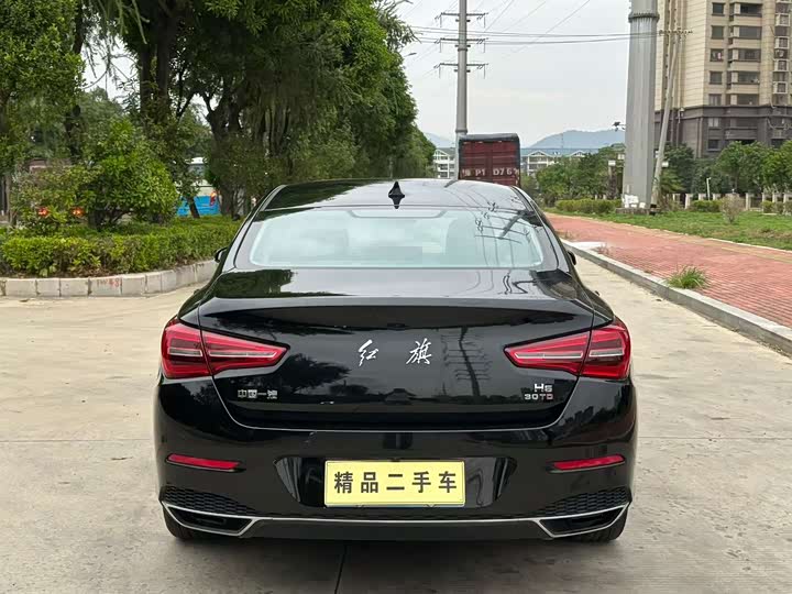 Фото 8 - Hongqi H5