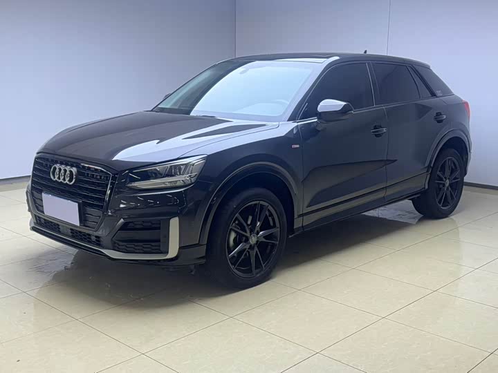 Фото 1 - Audi Q2L