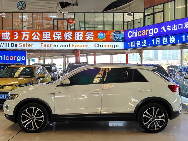 Фото 3 - Volkswagen T-Roc