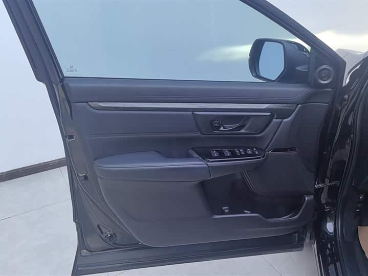 Фото 7 - Honda CR-V