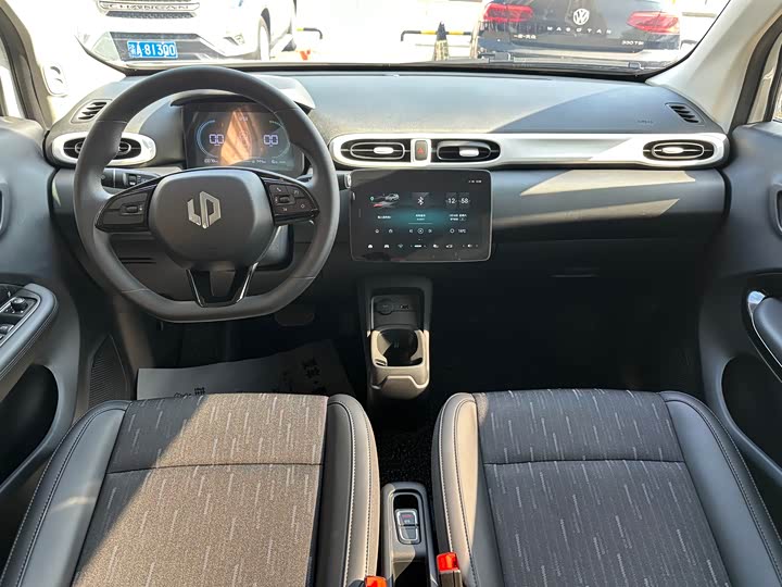 Фото 8 - Leapmotor T03