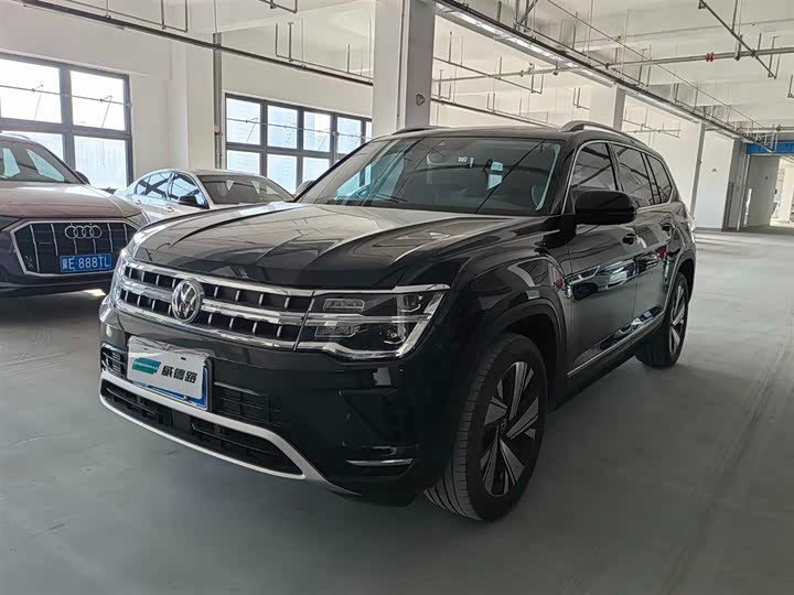 Фото 1 - Volkswagen Teramont Pro