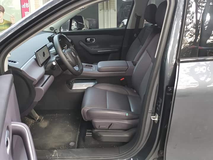 Фото 9 - Leapmotor C10