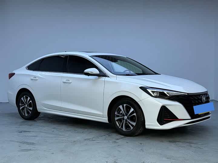 Фото 3 - Changan Eado Plus