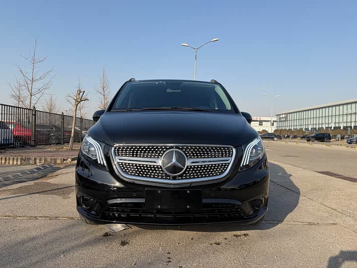 Фото 2 - Mercedes-Benz Vito