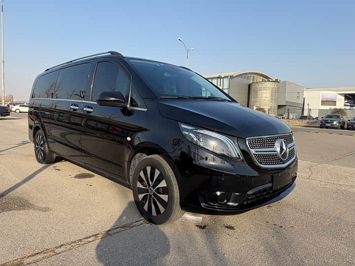 Фото 3 - Mercedes-Benz Vito