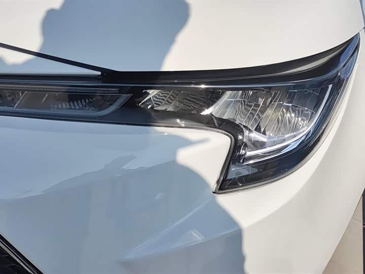 Фото 5 - Toyota Levin