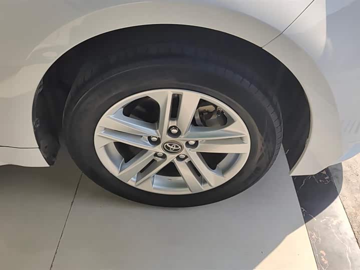 Фото 6 - Toyota Levin