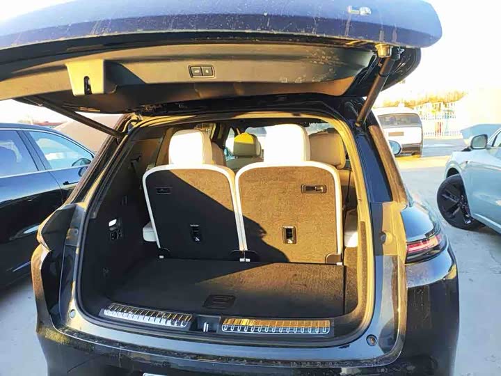 Фото 5 - LiXiang L8