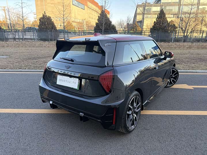 Фото 4 - Mini Cooper