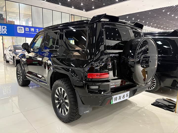 Фото 3 - Tank 700 Hybrid