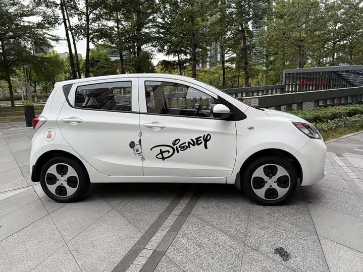 Фото 2 - Changan BenBen E-Star