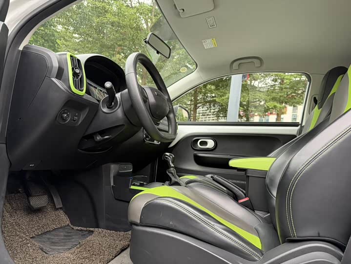 Фото 8 - Roewe Clever