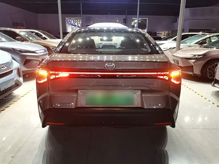 Фото 6 - Toyota bZ3