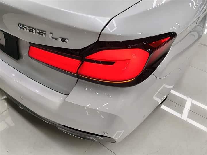 Фото 8 - BMW 5 Series Hybrid