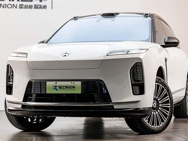 Фото 3 - Nio ES8