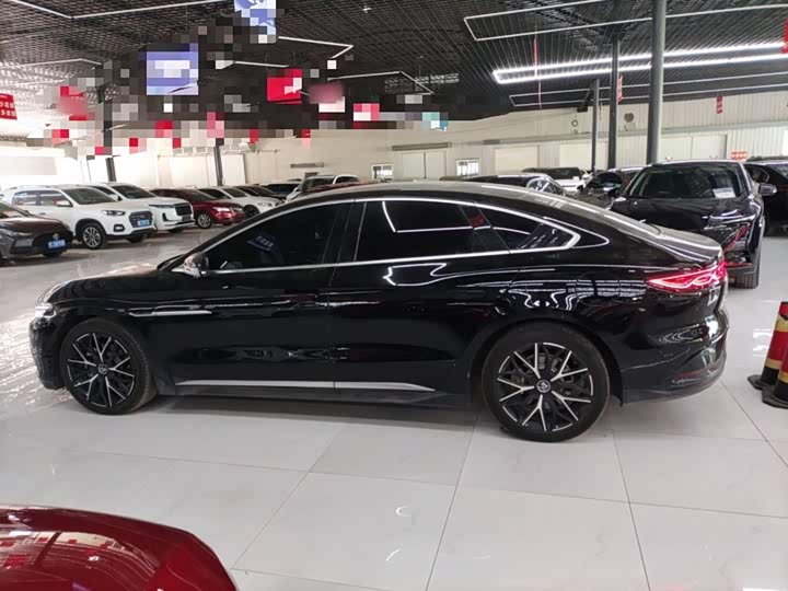 Фото 5 - BYD Han