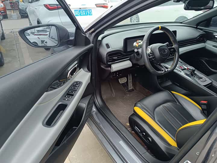 Фото 9 - GAC Trumpchi Empow R