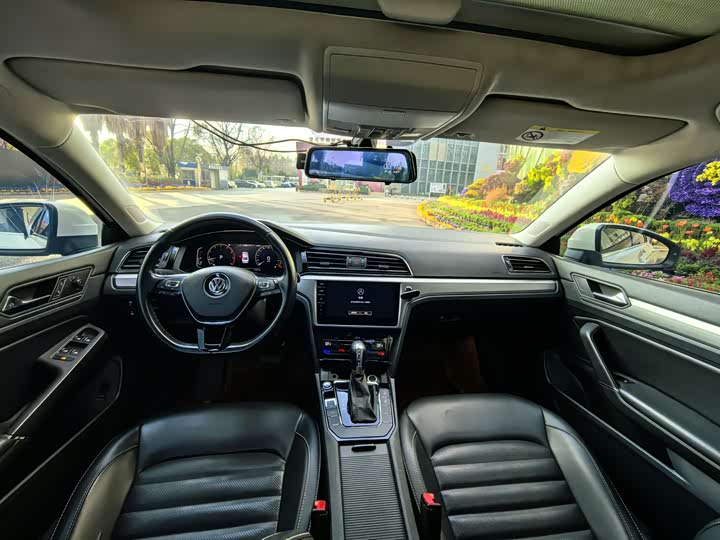 Фото 6 - Volkswagen Lamando L