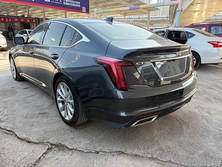 Фото 6 - Cadillac CT5