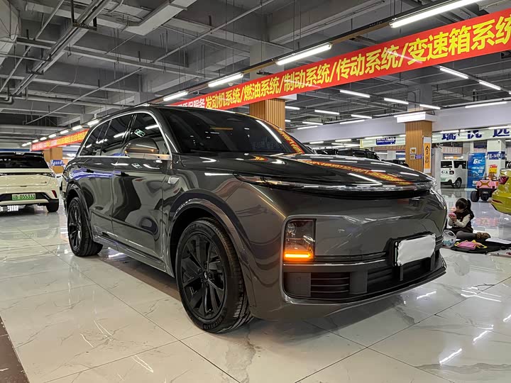 Фото 6 - LiXiang L8