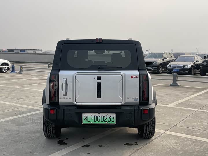 Фото 6 - Chery iCar 03