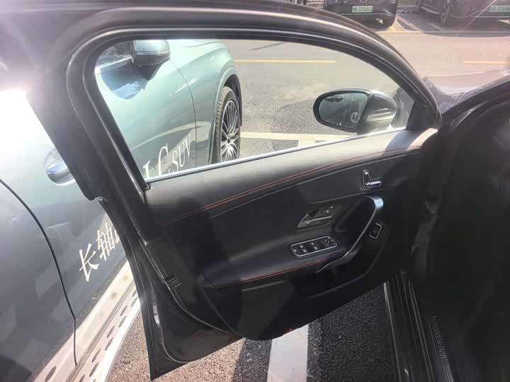 Фото 6 - Mercedes-Benz A-Class