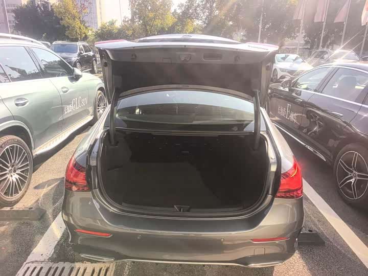 Фото 9 - Mercedes-Benz A-Class