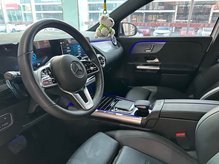 Фото 6 - Mercedes-Benz EQA