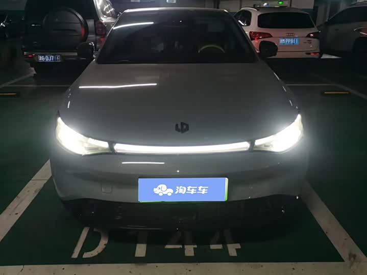 Фото 2 - Leapmotor C01