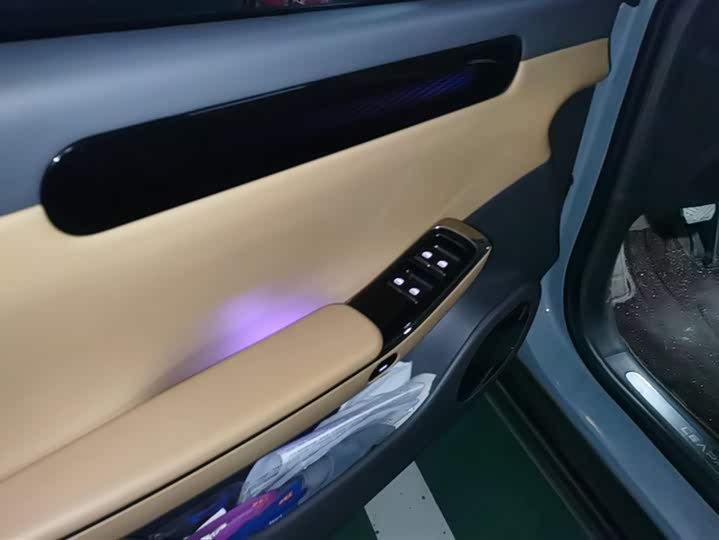 Фото 7 - Leapmotor C01