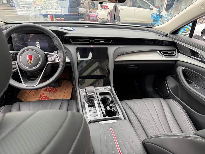 Фото 7 - Hongqi H5