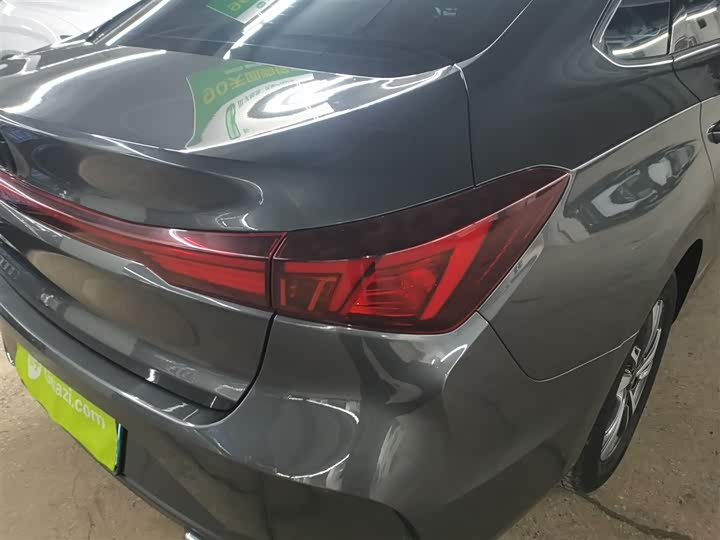 Фото 8 - Changan Eado Plus