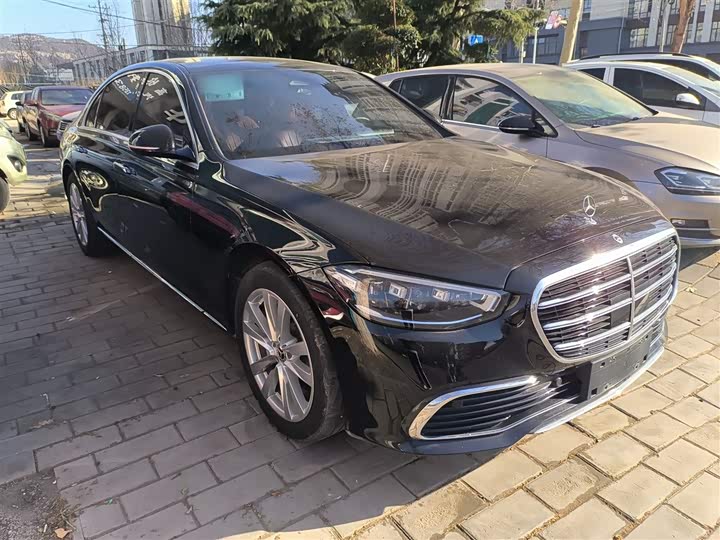 Фото 4 - Mercedes-Benz S-Class